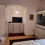 Innenstadtgarten-wohnung