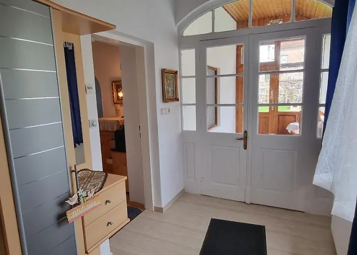 Innenstadtgarten-wohnung *