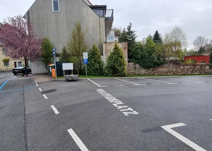 Innenstadtgarten-wohnung דירה