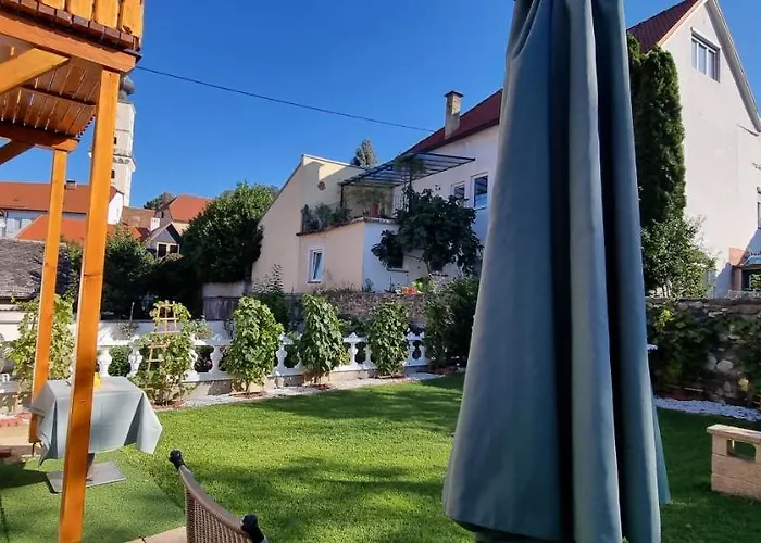 דירה Innenstadtgarten-wohnung *