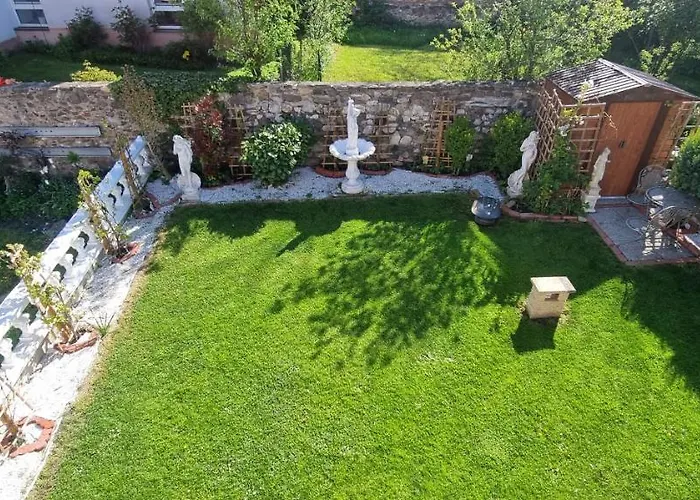 דירה Innenstadtgarten-wohnung *